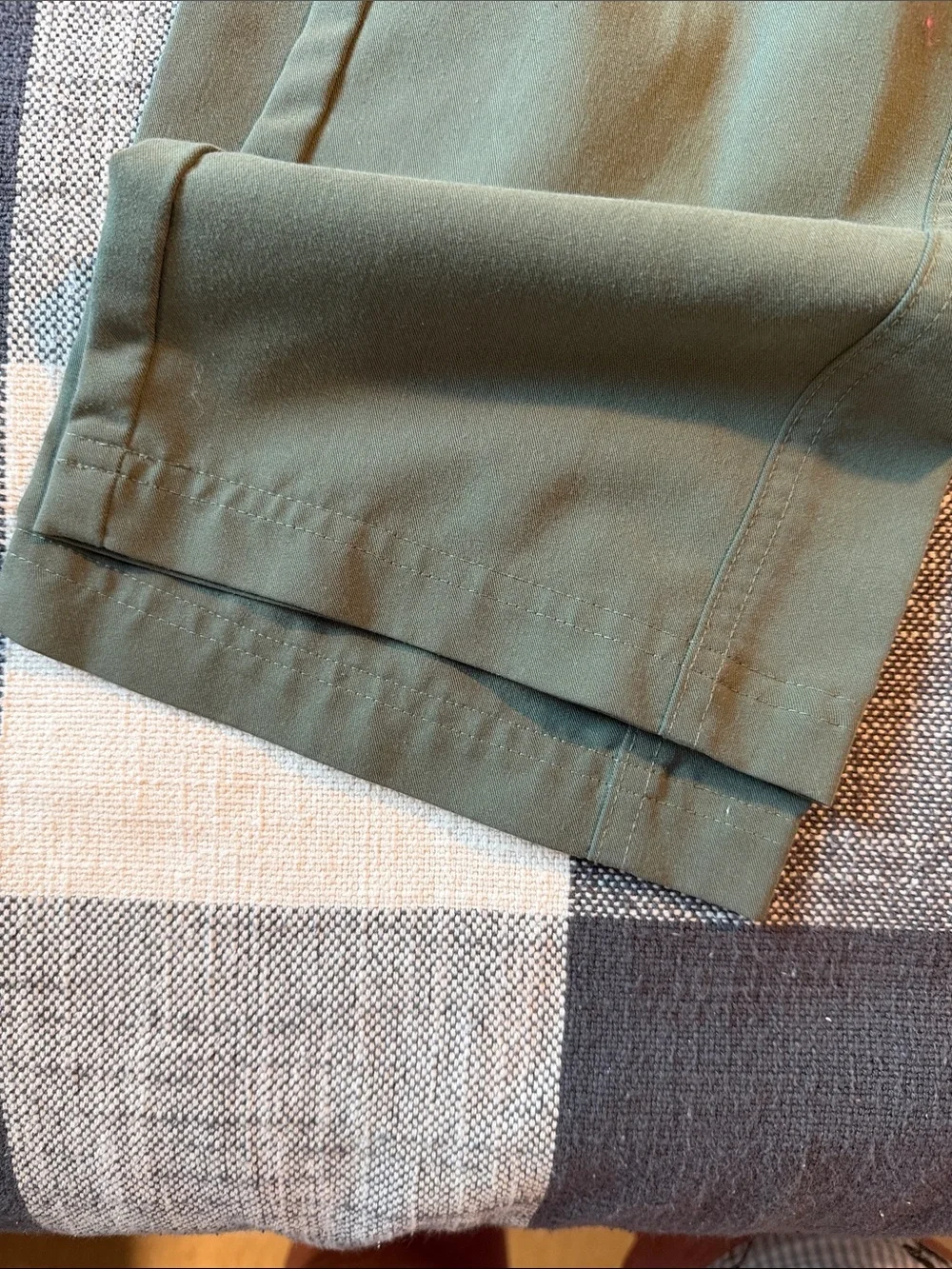 Figs Men's Olive Green Utility Joggers with Cargo Pocket